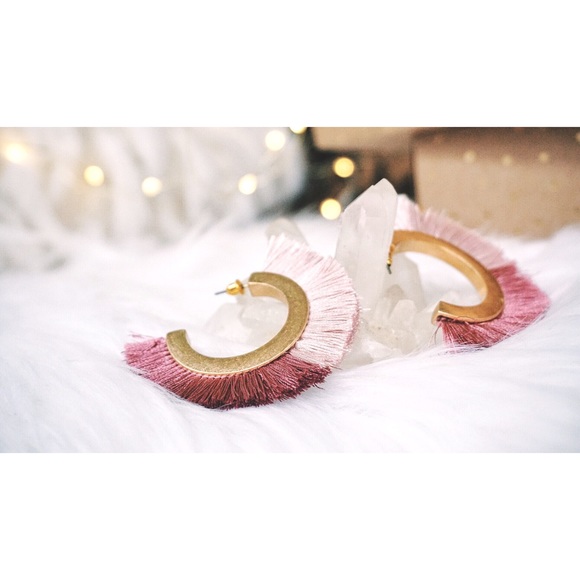 NEW! Pink Two Tone Hoop Tassel Earrings Gold - Picture 6 of 8